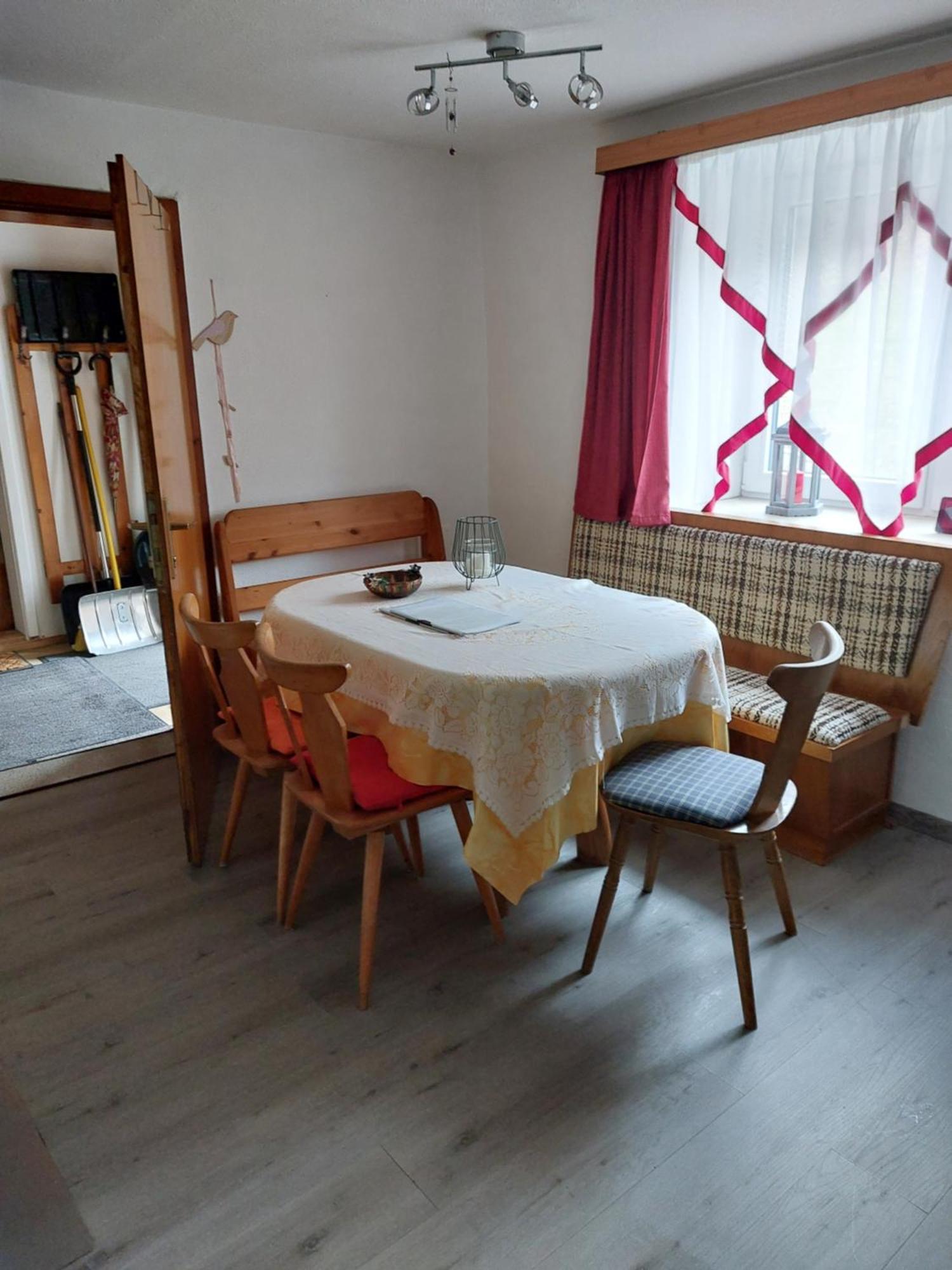 Ferienhaus Heidi Piller Стая снимка